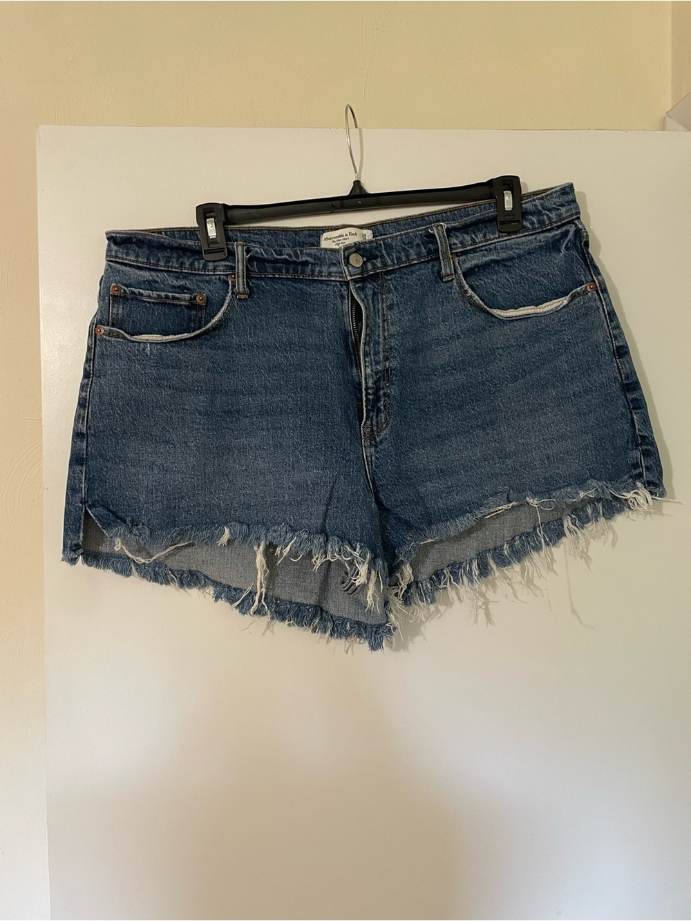 Abercrombie Curve Love Mom denim short shorts 34/18